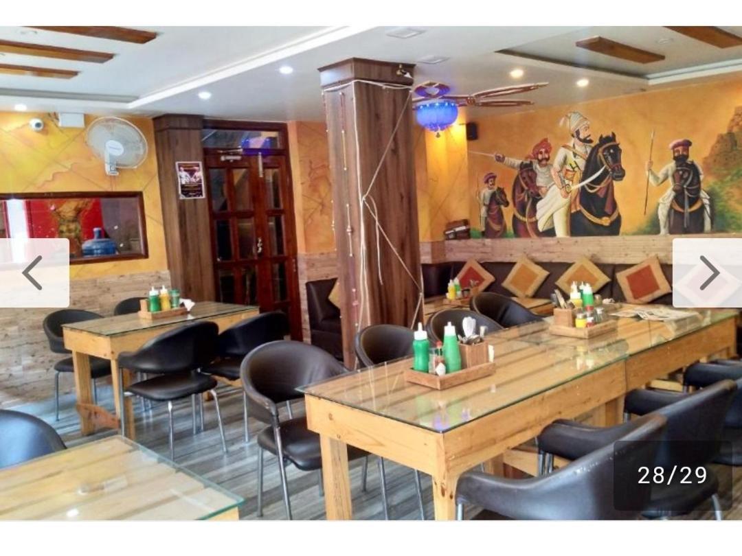 Om Shanthi Paying Guest House فاراناسي المظهر الخارجي الصورة