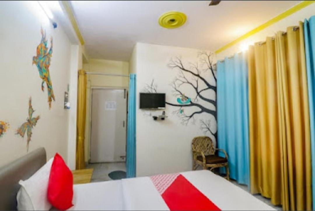 Om Shanthi Paying Guest House فاراناسي المظهر الخارجي الصورة