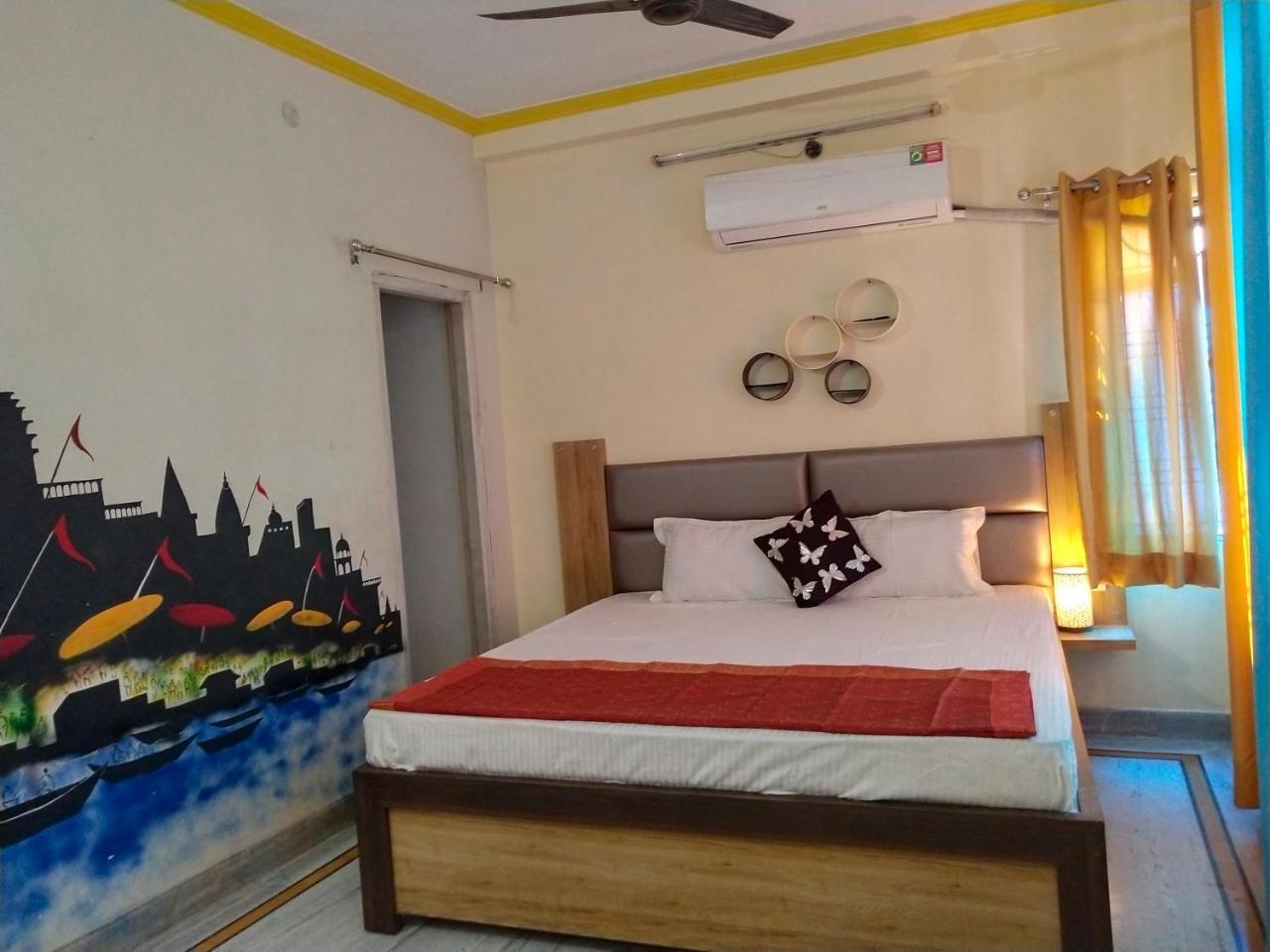 Om Shanthi Paying Guest House فاراناسي المظهر الخارجي الصورة